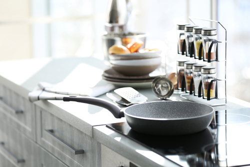 Read more about the article 5 Tips Memilih Kitchen Set untuk Dapur